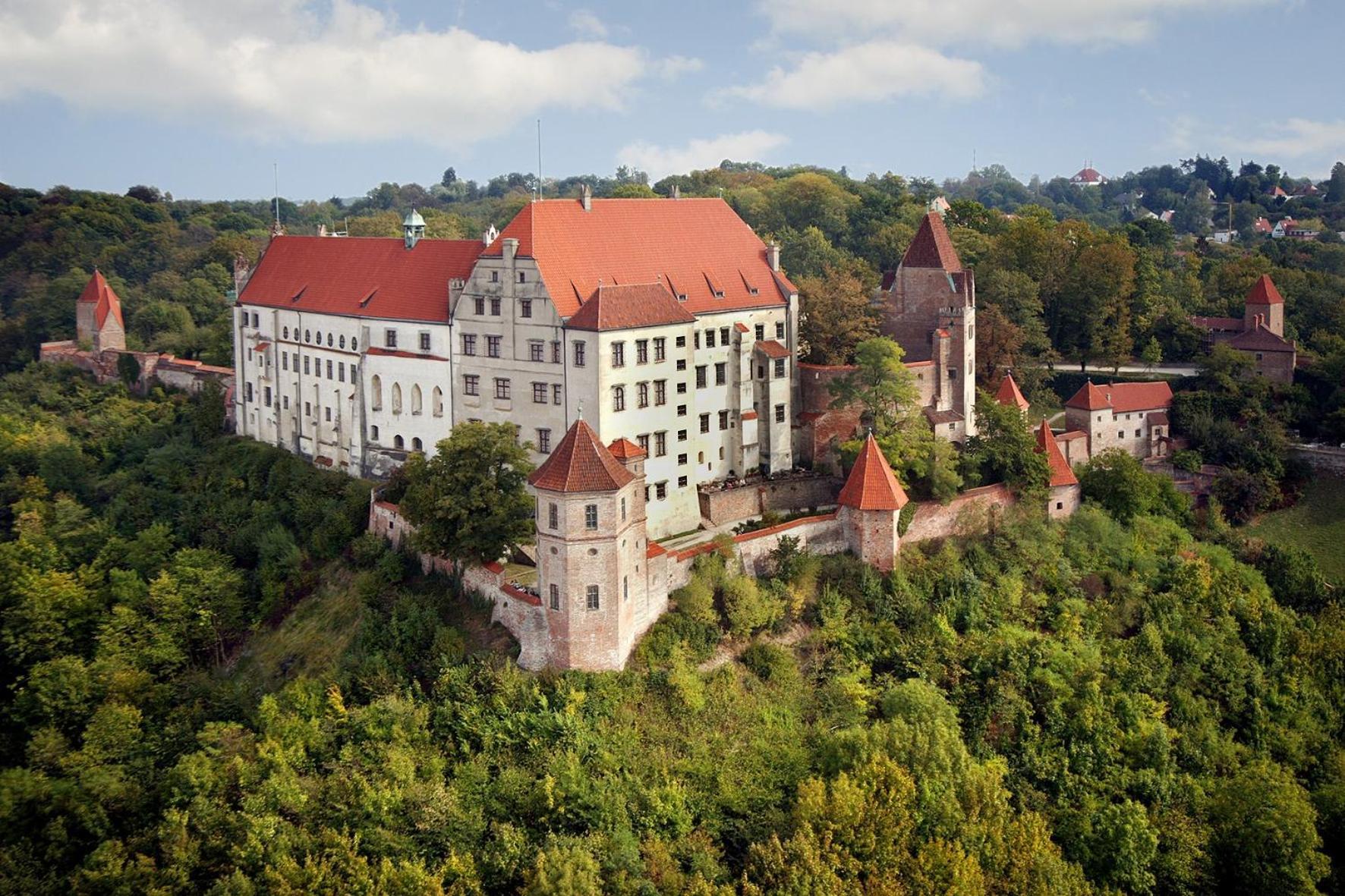Hotel Goldene Sonne Landshut Exterior photo